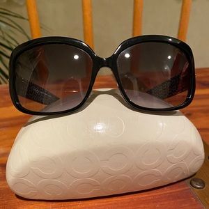 Coach Black Scarlet Sunglasses